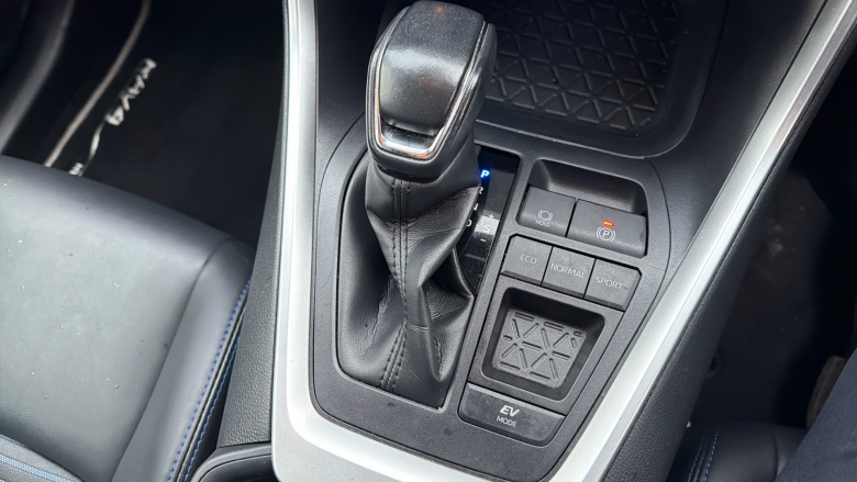 Toyota RAV4 2.5 VVT-i Hybrid Dynamic 5dr CVT 2WD Hybrid Estate